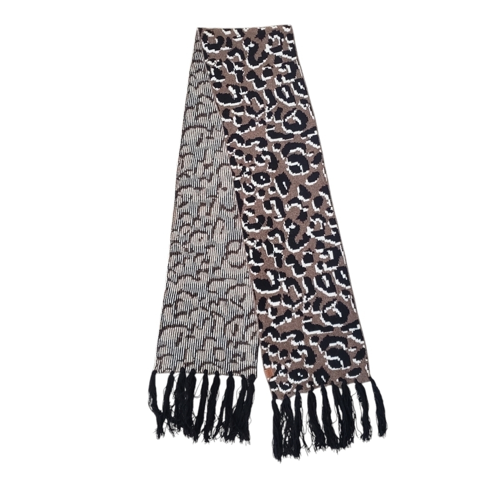 NWT Cole Haan Thick Knit Wool Blend Animal Print Fringed Scarf Neutral